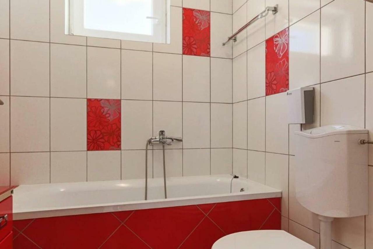 Sun Apartment Kotor Zewnętrze zdjęcie